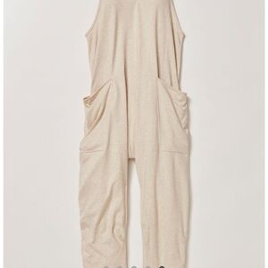 Free People hot shot Beige Sleeveless Jumpsuit sz xs vguc